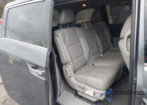 2011 Honda Odyssey Touring/Touring Elite z USA, uszkodzony, nr VIN 5FNRL5H9XBB093256